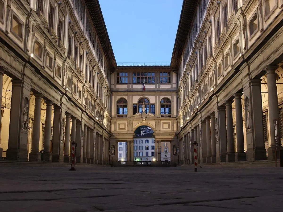 Apartment Lacasadicavour Duomo Apt Florenz